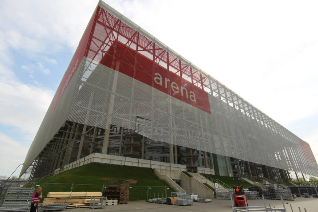 arena_front